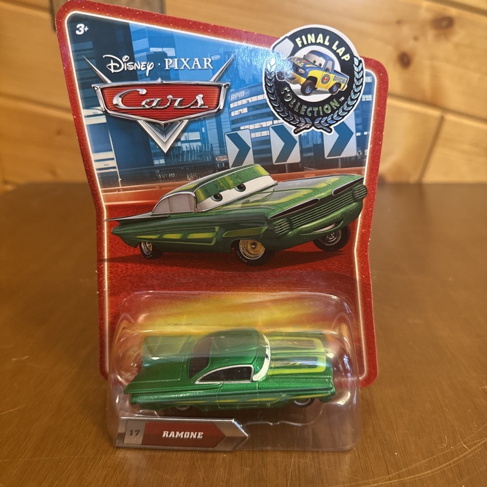 Disney Pixar Cars Night Scene FINAL LAP COLLECTION #17 Metallic Green Ramone